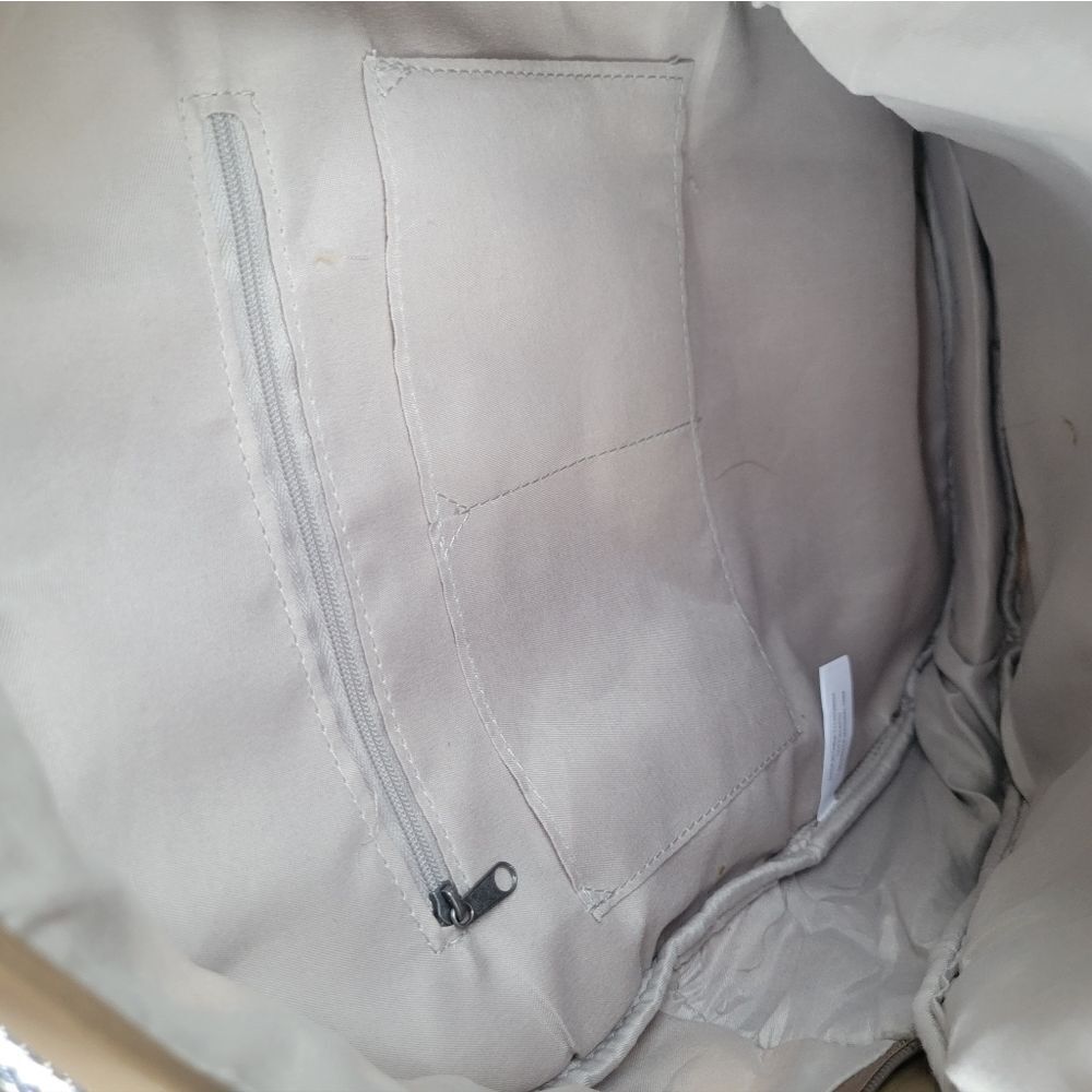 Canvas Backpack - Picture 6 of 14